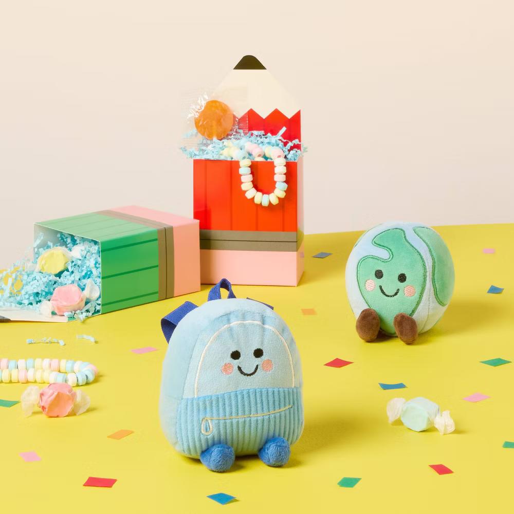 Backpack Plush Classroom Decor - Image 3