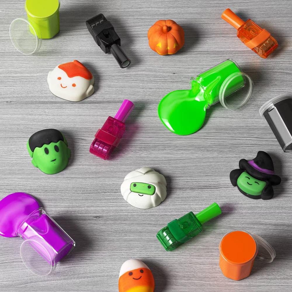 8ct LED Finger Lights Party Favor - Image 3