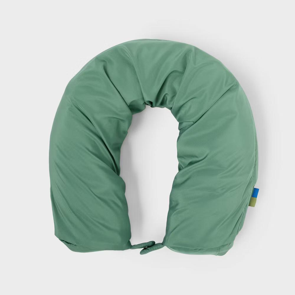Packing Cube with Neck Pillow - Image 7