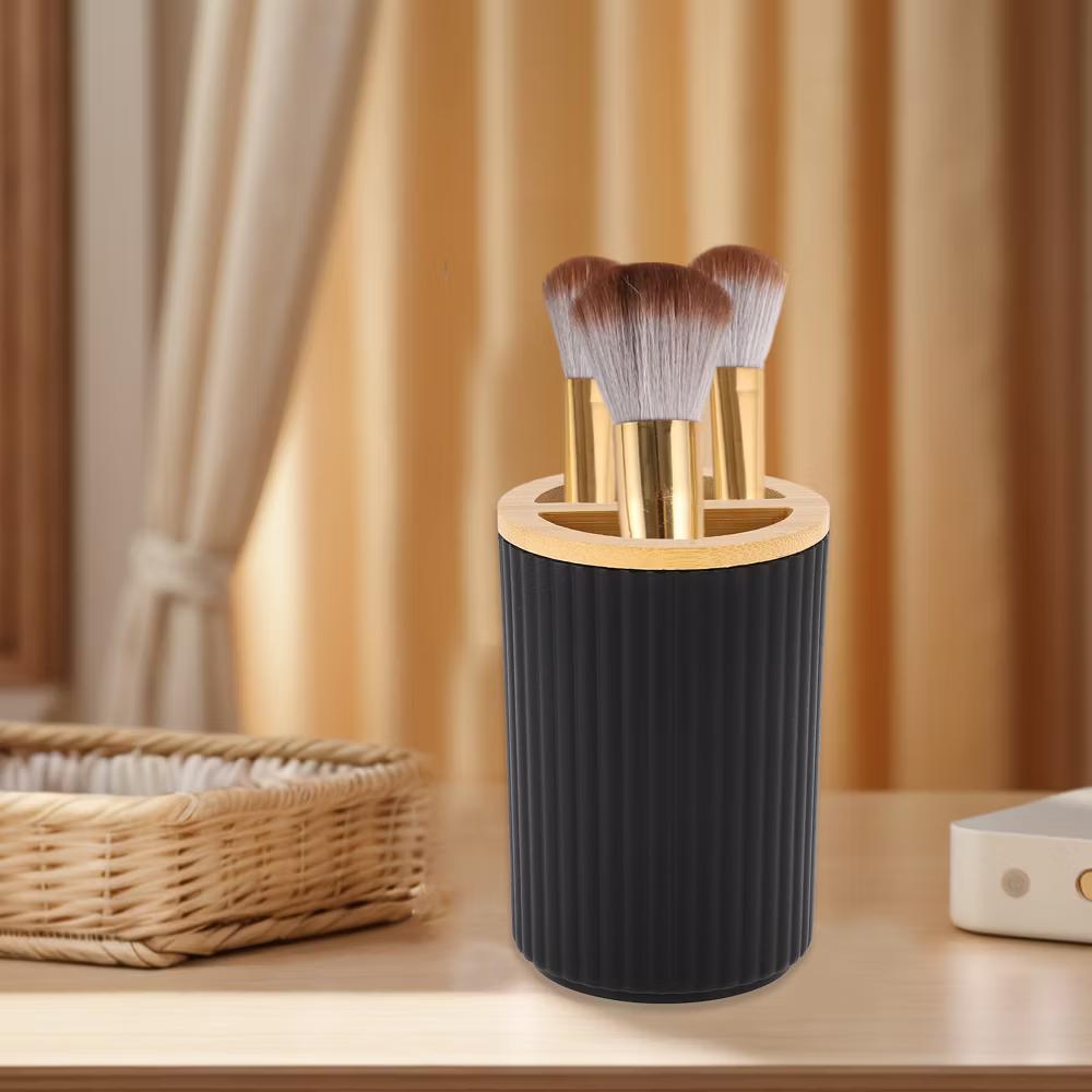 Women Convenient Toothbrush Holder 1 Pcs - Image 3