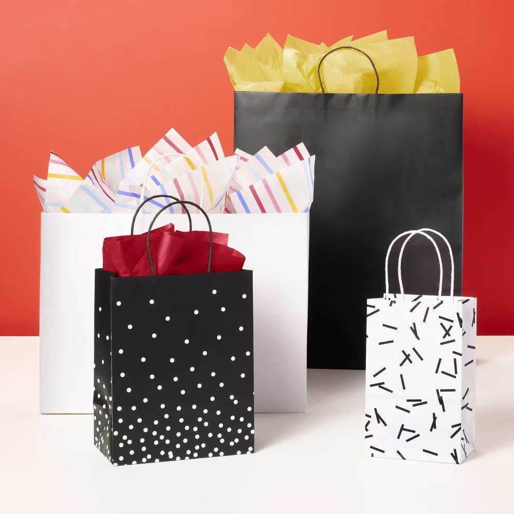 Small Polka Dot Gift Bag Black/White - Image 3