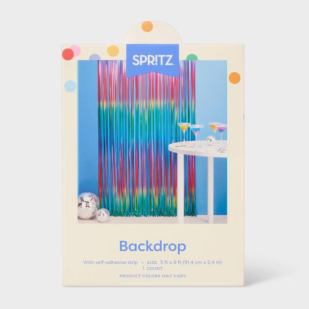 Foil Fringe Backdrop - Image 20