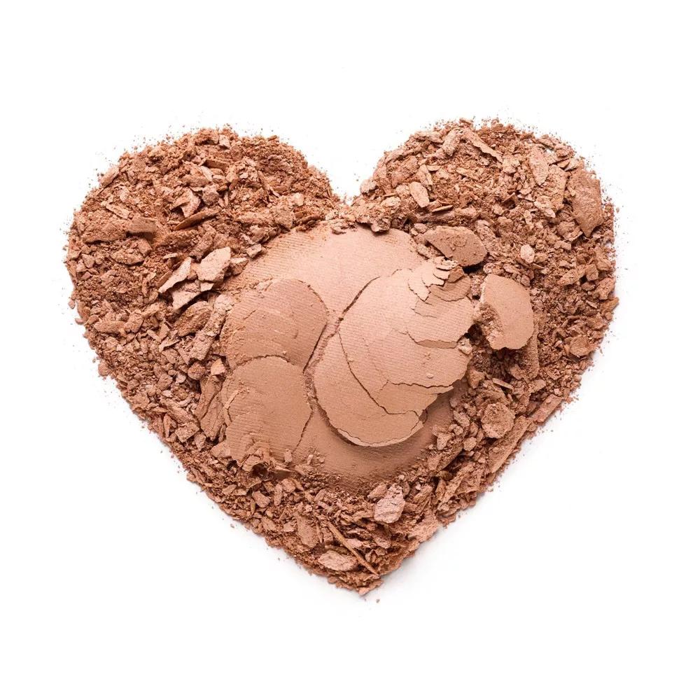essence Pure Nude Highlighter Be My Highlight 10 - 0.22 oz: Paraben-Free, Vegan, No Fragrance Added - Image 4