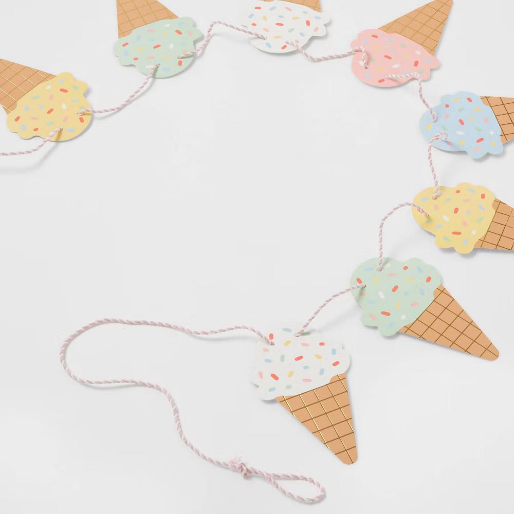 Ice Cream Garland with Gold Metallic - Image 2
