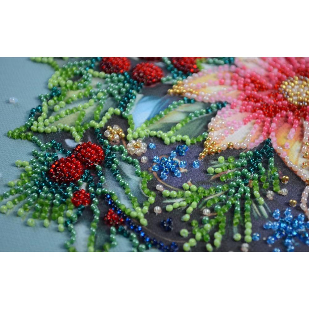 Art Bead embroidery kit - Christmas glow AMB-113 - Image 4