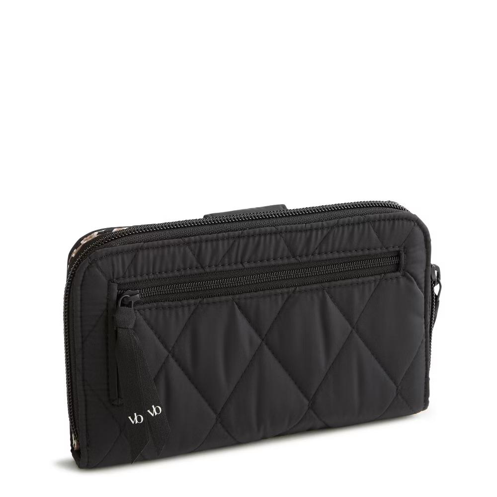 Women's Outlet Ultralight Essential Turnlock Wallet - Image 5