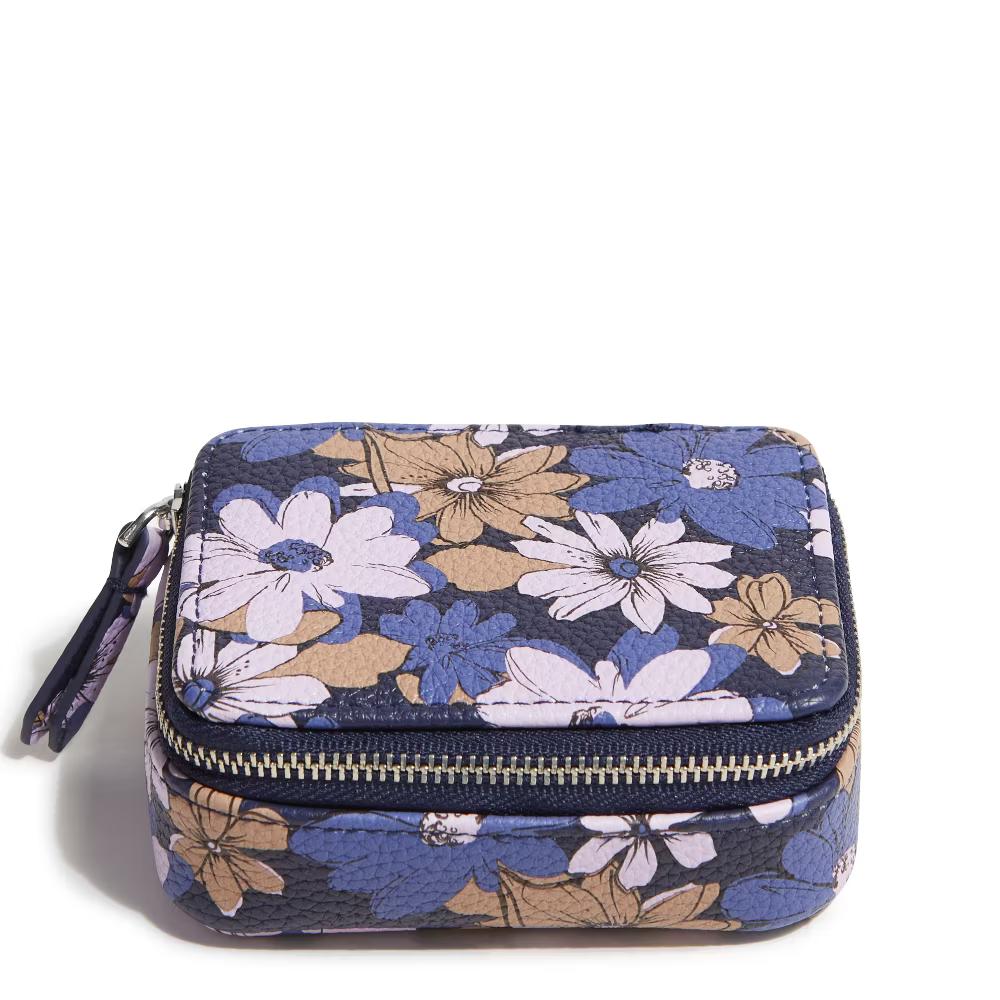 Women's Outlet Faux Leather Essential Travel Pill Case - Image 17
