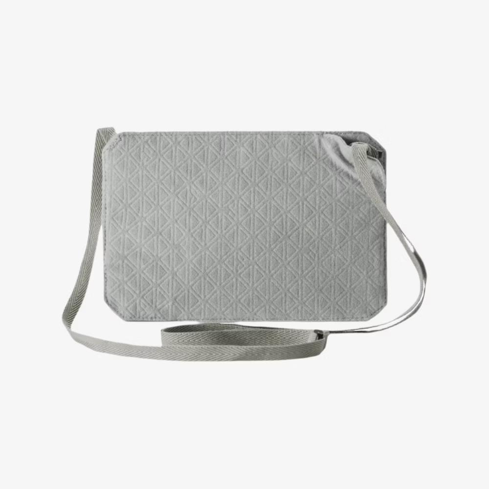 Eagle Creek Undercover RFID Neck Wallet Storm Grey - Image 6