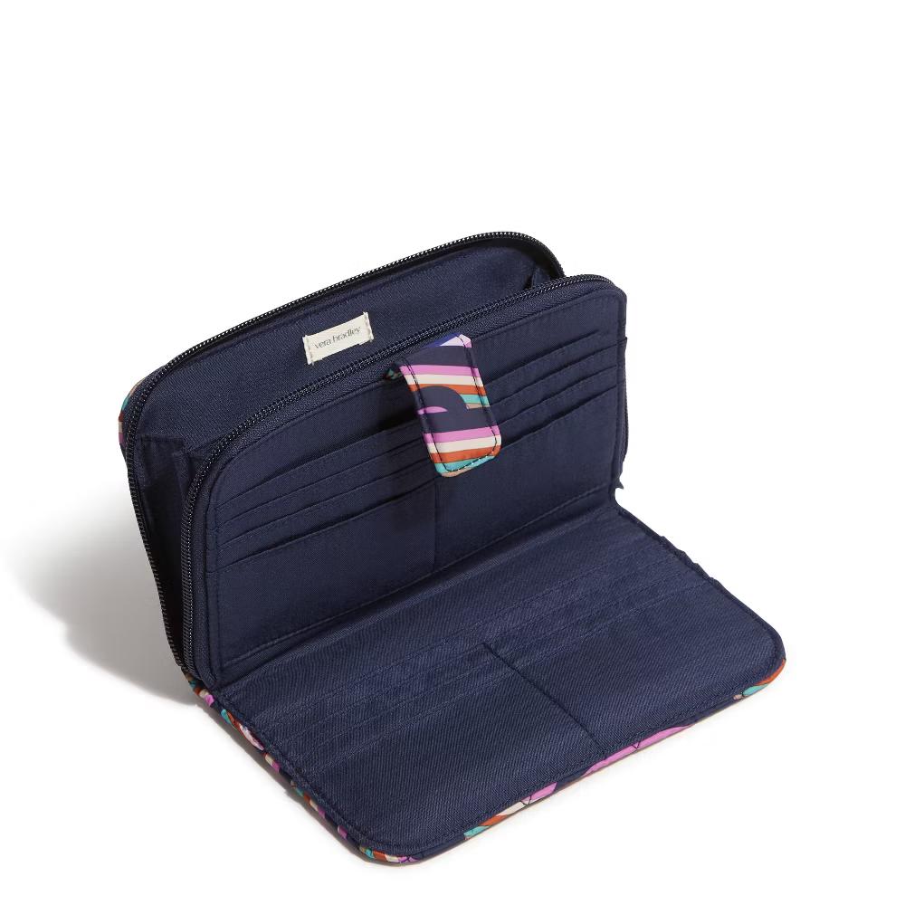 Women's Outlet Ultralight Essential Tab Wallet - Image 9
