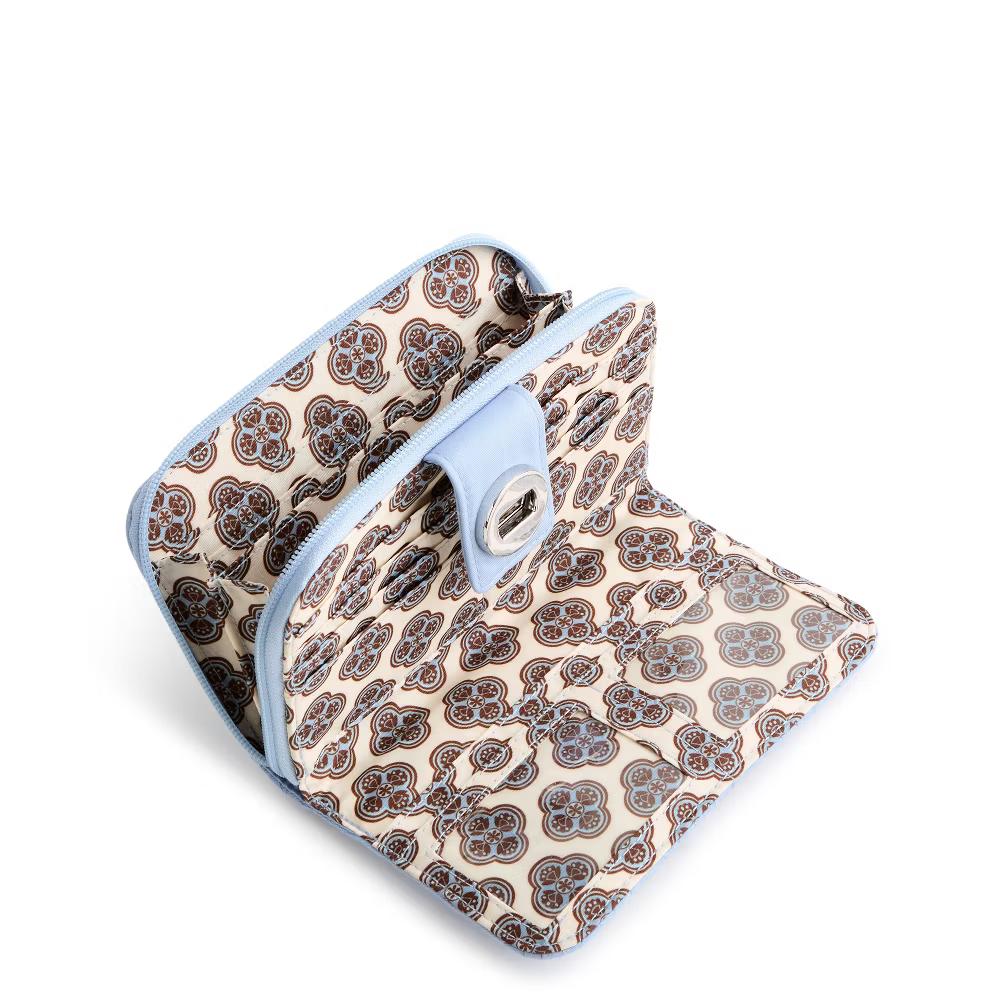 Women's Outlet Cotton Essential Turnlock Wallet - Image 19