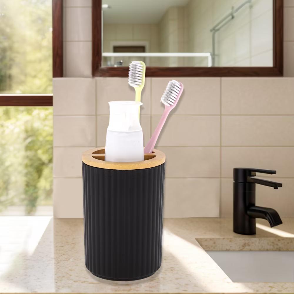 Women Convenient Toothbrush Holder 1 Pcs