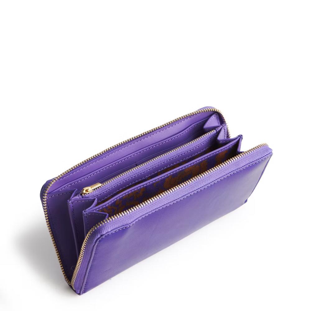 Women's Leather Continental Wallet - Image 23