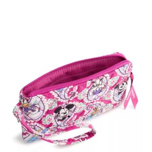 Outlet Essential Zip Wristlet
