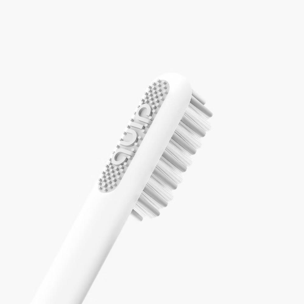 quip Electric Toothbrush with Timer and Travel Cap - Image 3