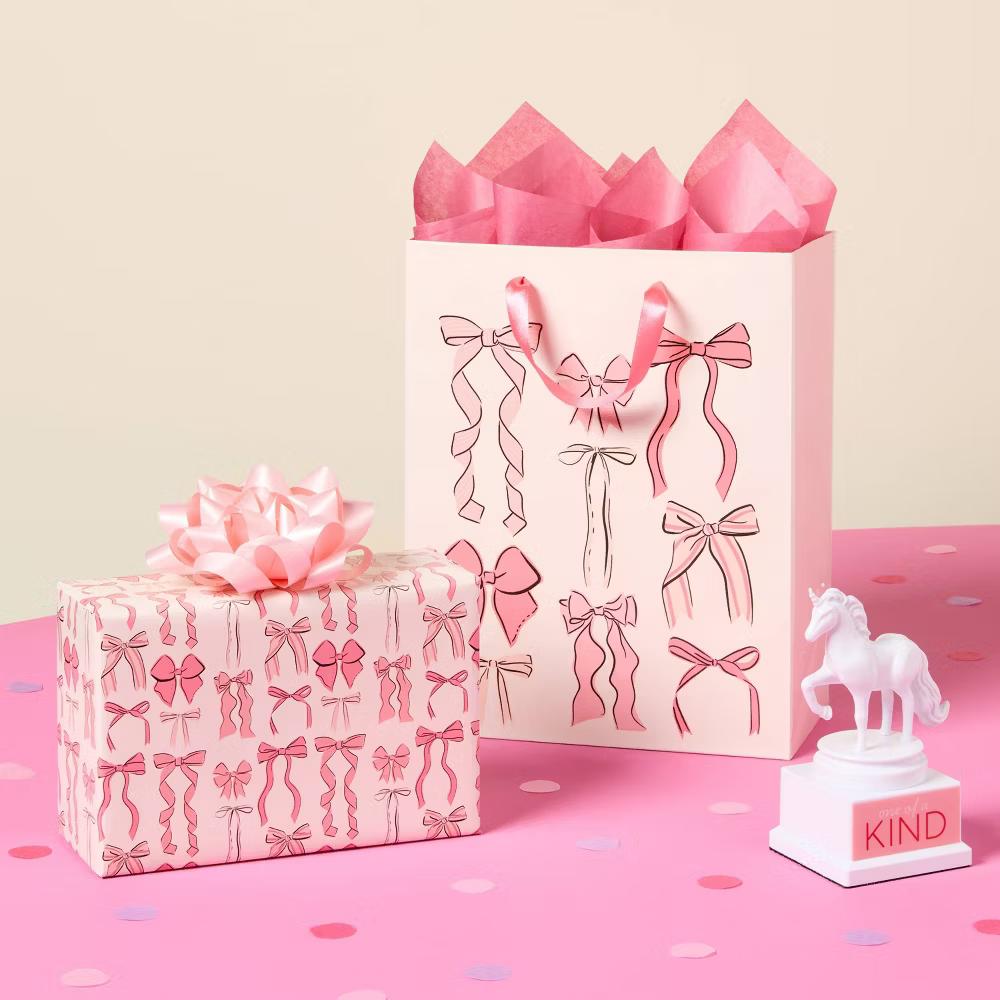 Medium Bows Birthday Gift Bag - Image 2