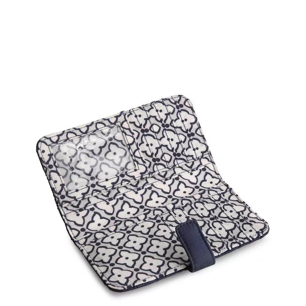 Women's Outlet Ultralight Medium Essential Tab Wallet - Image 12