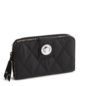 Women's Outlet Ultralight Essential Turnlock Wallet
