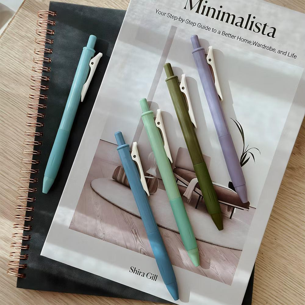 Multi-Color Retractable Gel Pen Set (5 pack), 0.5mm Fine Point, for Writing, Journaling, Drawing, Home and Office, Cool Artic - Image 3