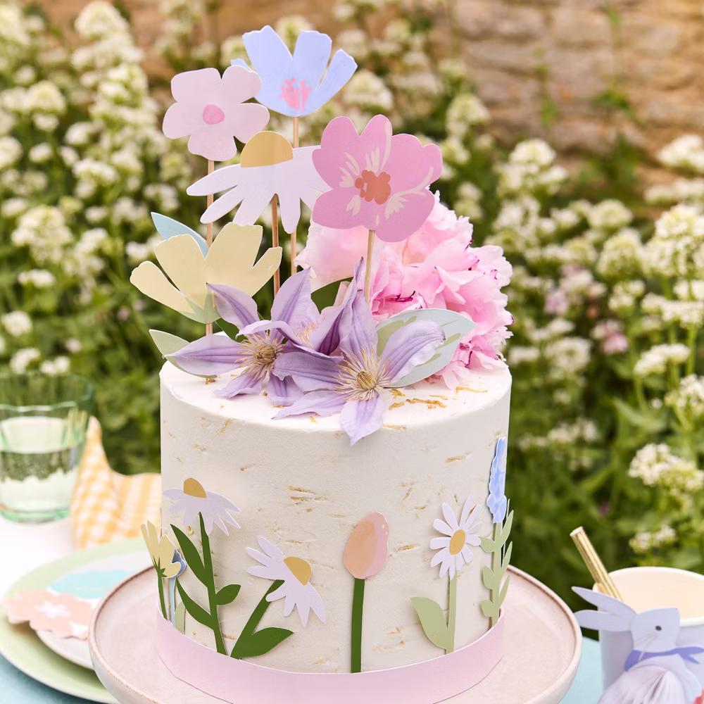 Flower Cake Wrap & Toppers (Pack of 7) - Image 4