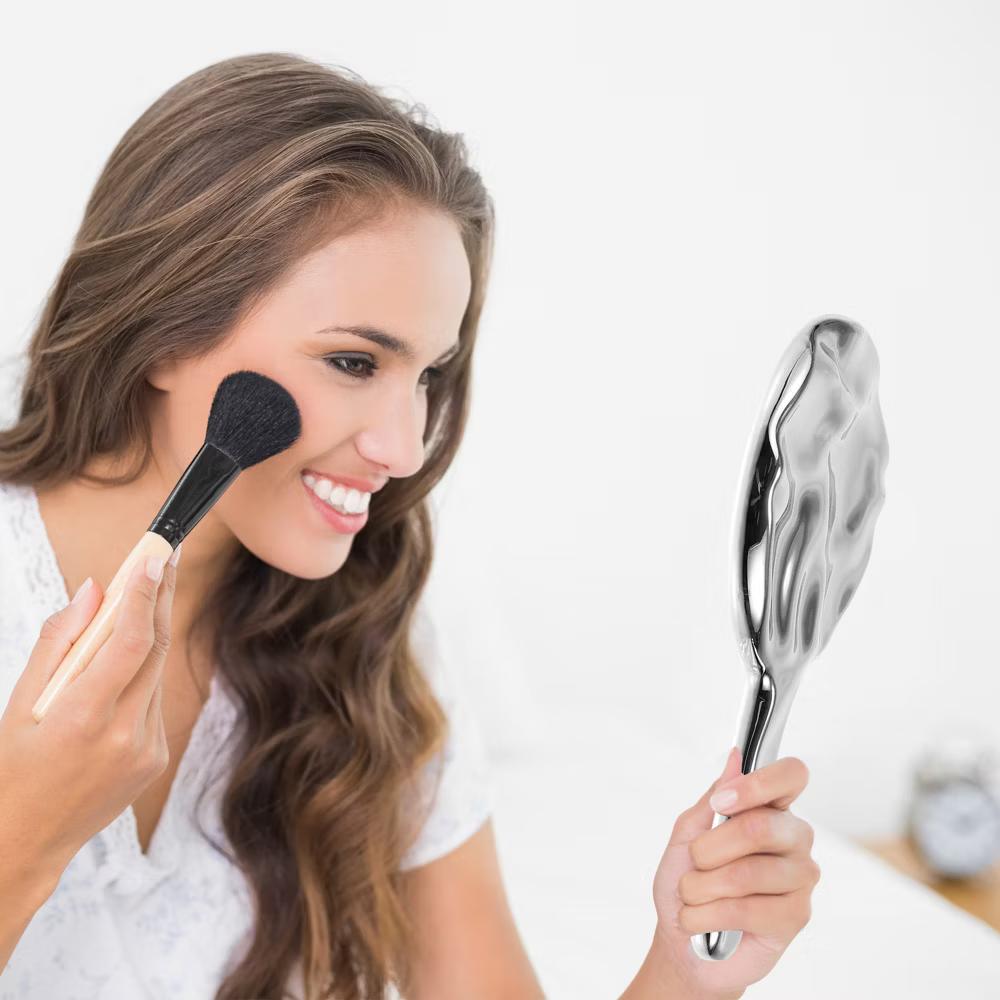 Retro Ripple Style Round Cosmetic Mirror 1 Pc - Image 2