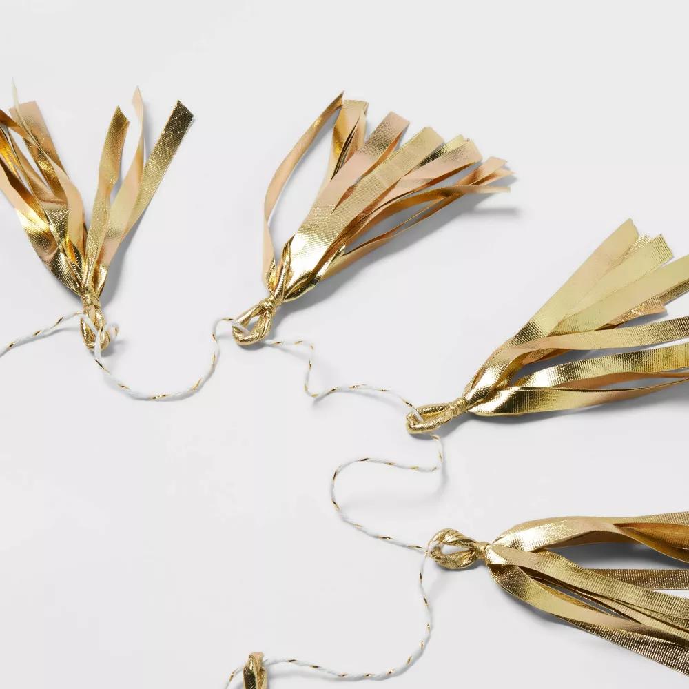 Metallic Gold Tassel Garland - Image 3