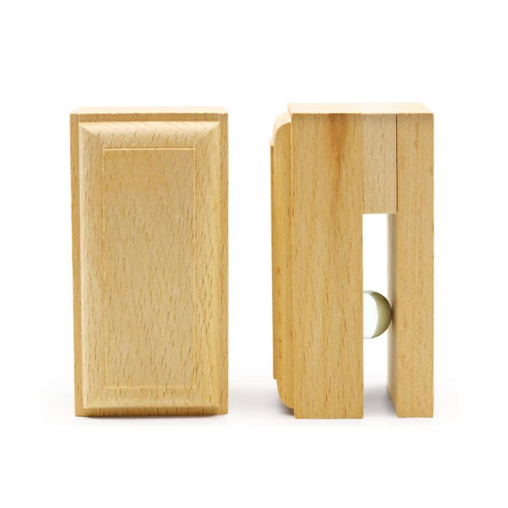 2ct Quilt Hangers Unfinished Wood: Sewing & Quilting Supplies, Notions, Kit, Plastic Storage Case, 2 Pieces - Image 3