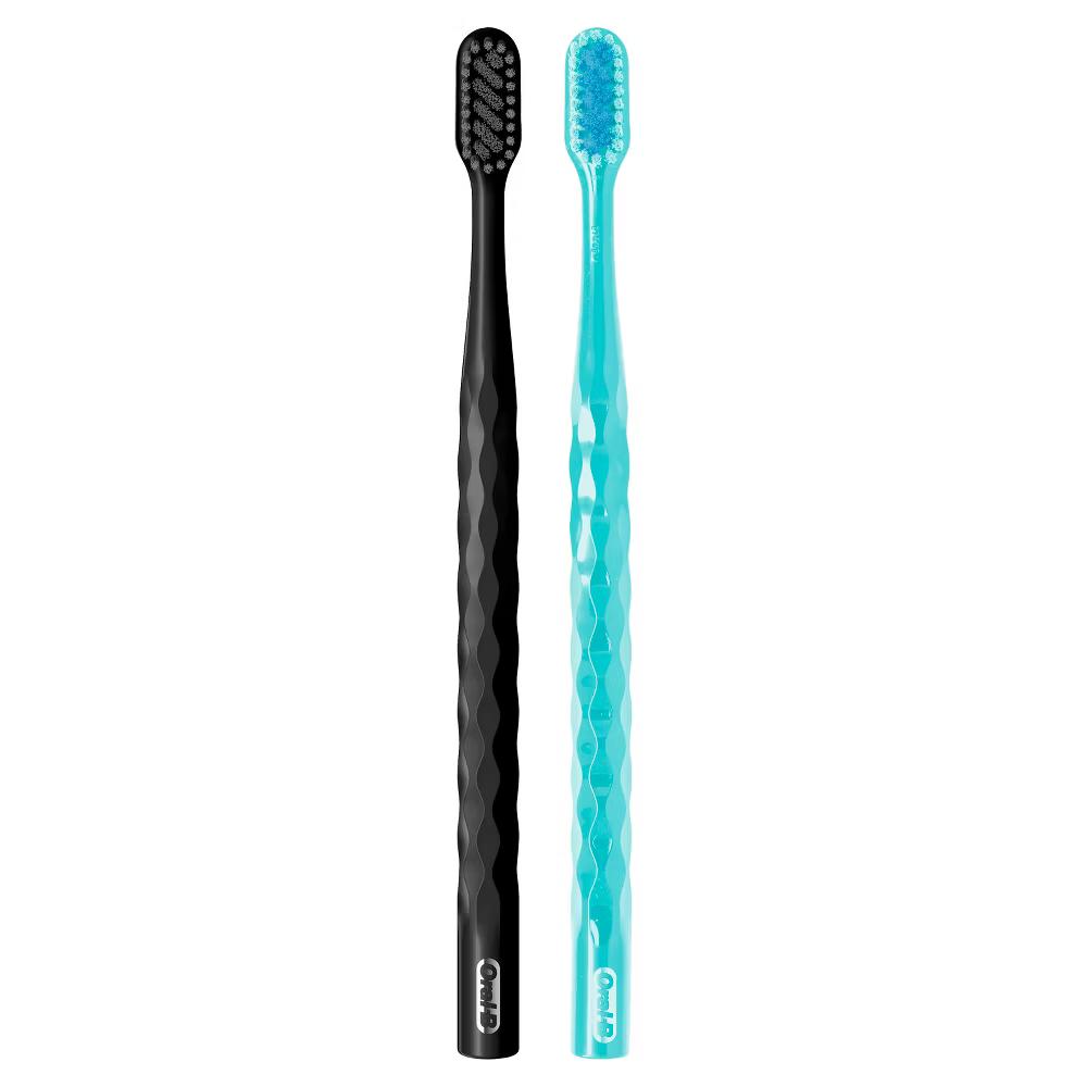 Brilliance Whitening Manual Toothbrush - Image 11