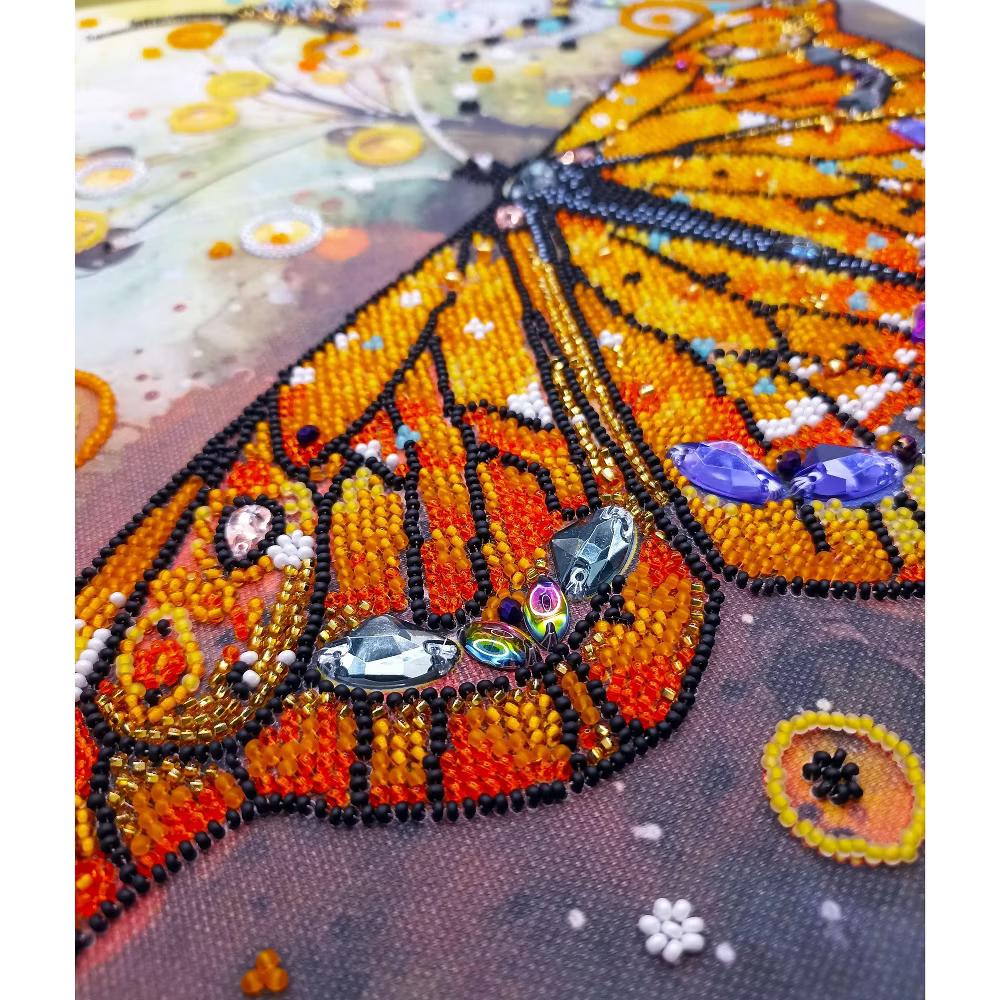 Art Bead Embroidery Kit Amber flight AB-874