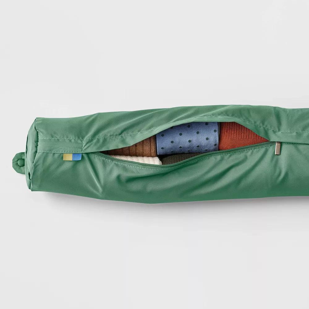Packing Cube with Neck Pillow - Image 8