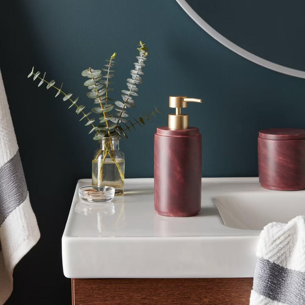 Luxe Faux Marble Soap Pump Wine - Image 3