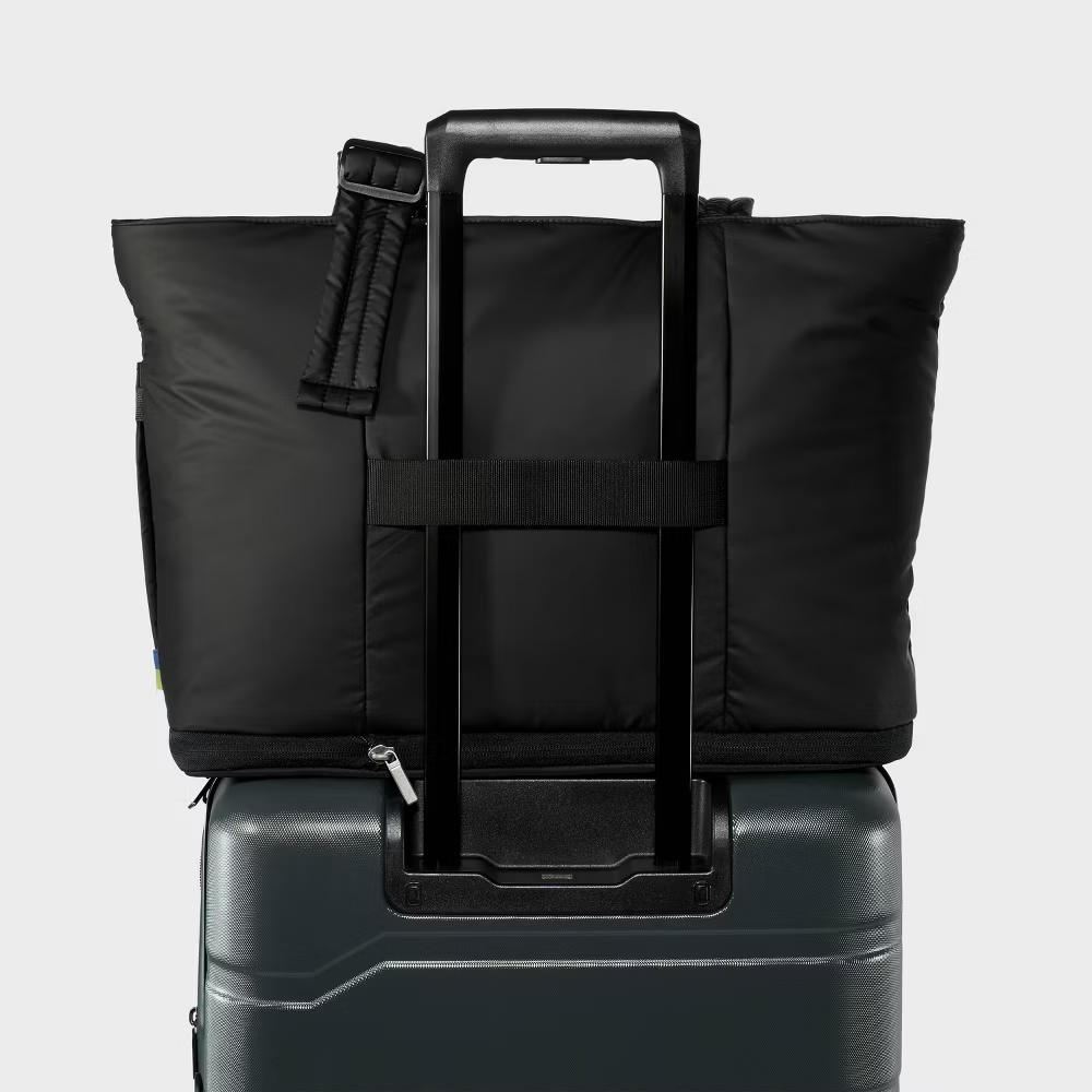 Puffer Expandable Weekender Bag