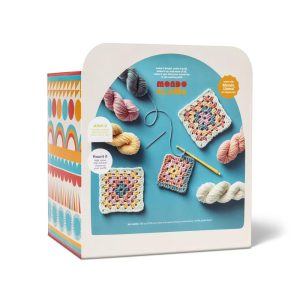 DIY Crochet Tote Bag Kit - Craft Activity Kit with Yarn & Tools for Crochet Bag Ideas