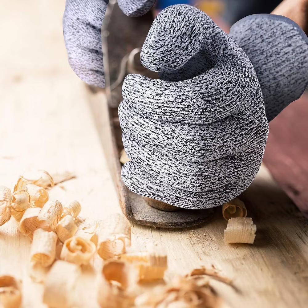 Cut Resistant Gloves, Level 5 protection for kitchen use. Great for meat cutting, wood carving, slicing. Upgrade your safety - Image 2