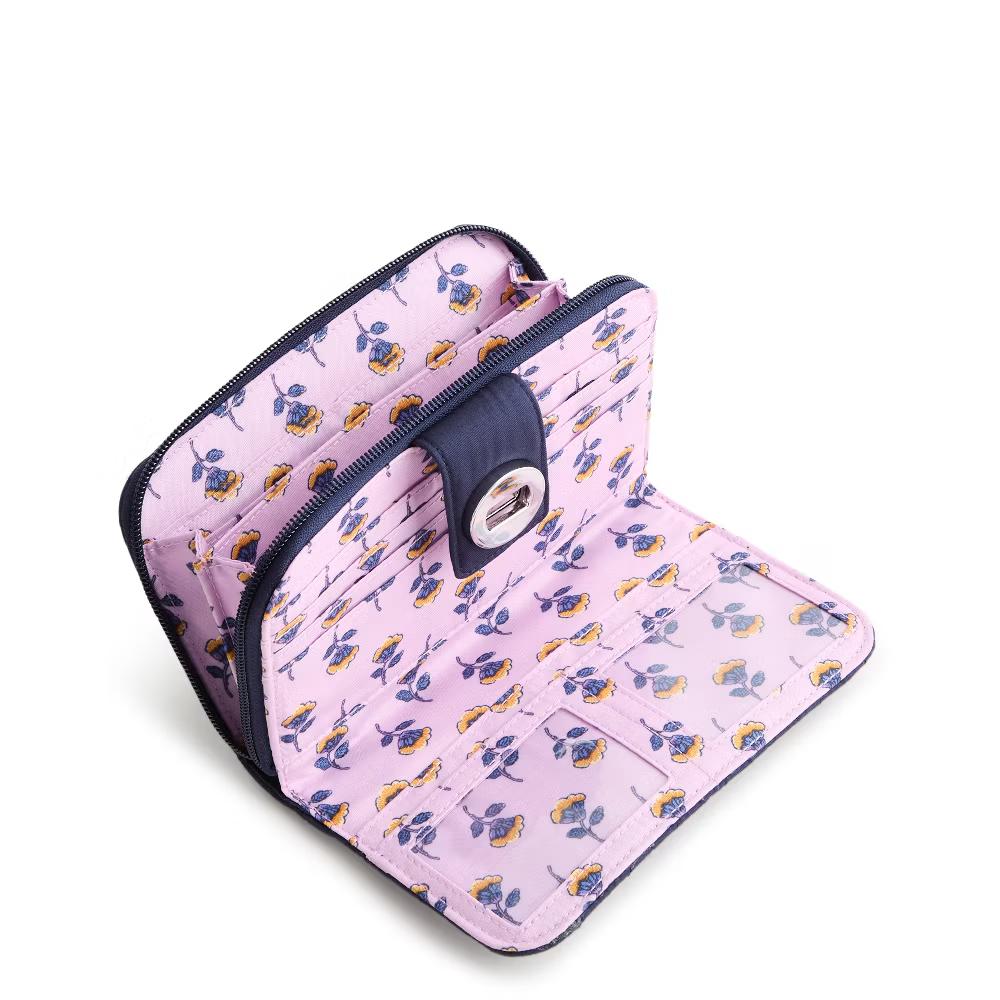 Women's Outlet Cotton Essential Turnlock Wallet - Image 13