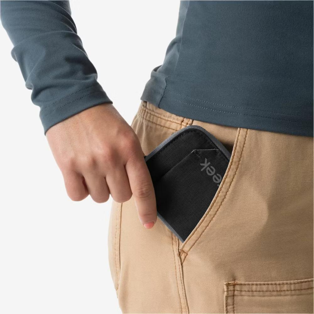 Eagle Creek Stash RFID Wallet Black - Image 6