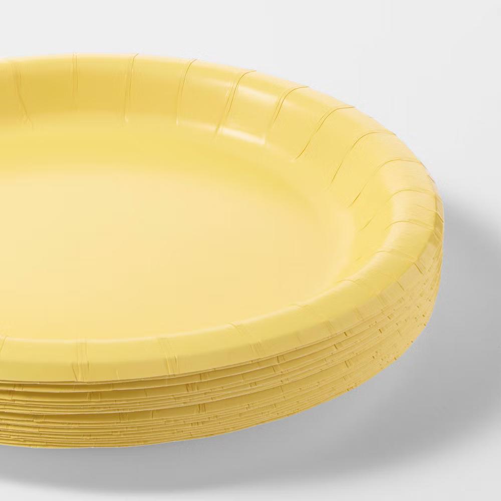 20ct 8.5" Dinner Paper Plates Yellow - Image 2