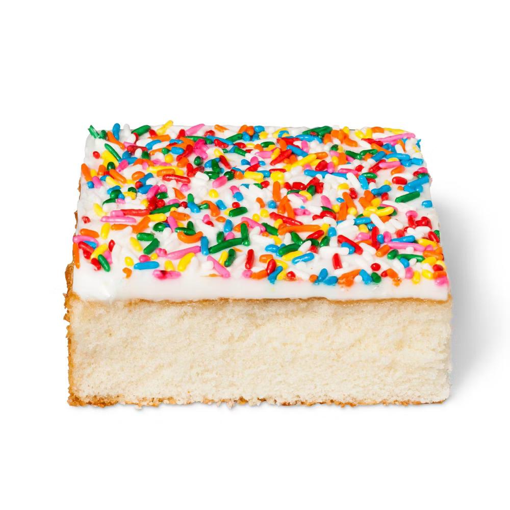 White Cake Slice - 6oz - Vanilla Icing, No Filling - Image 3