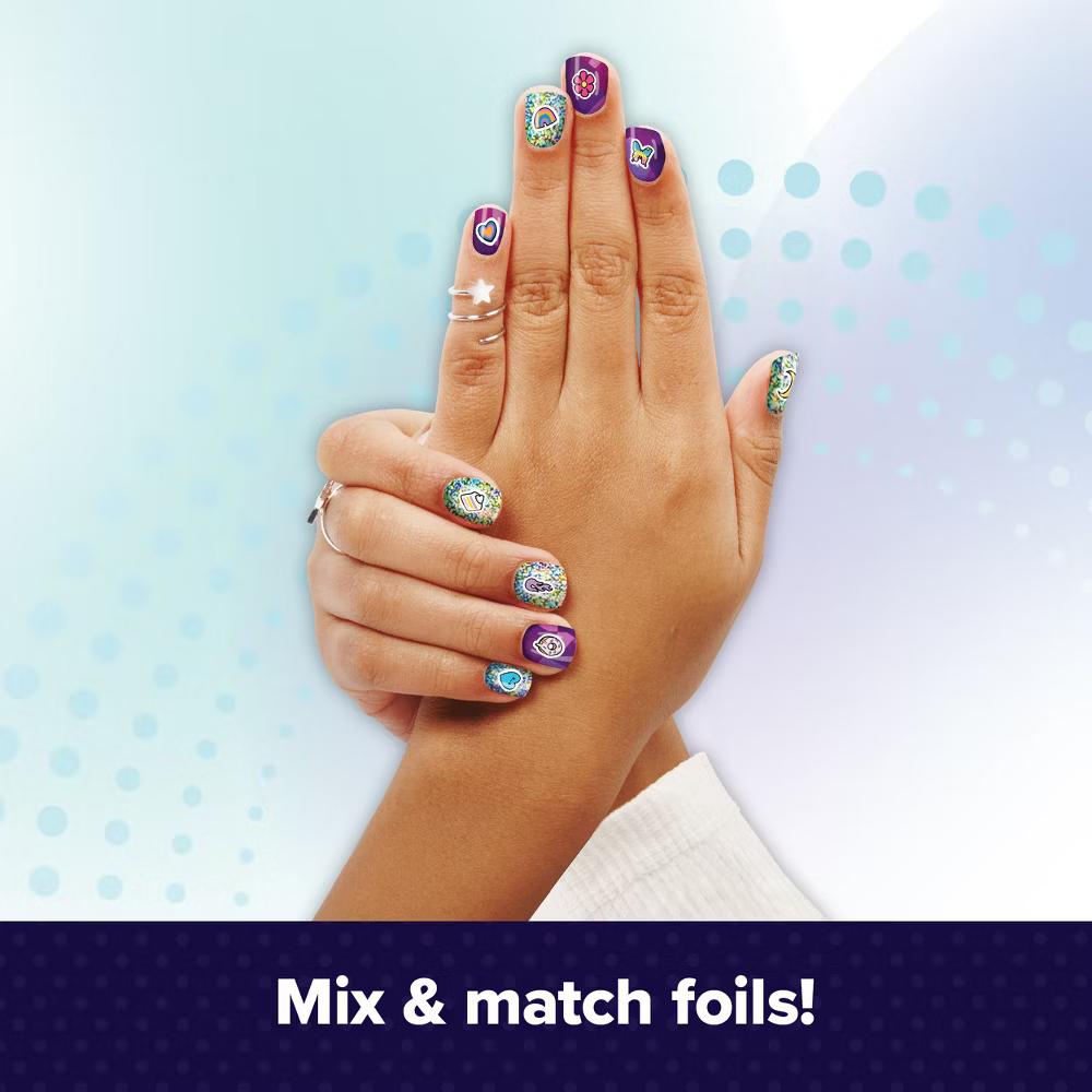 Cool Maker 14pc Go Glam Foil Nails Beauty Kit - Image 2