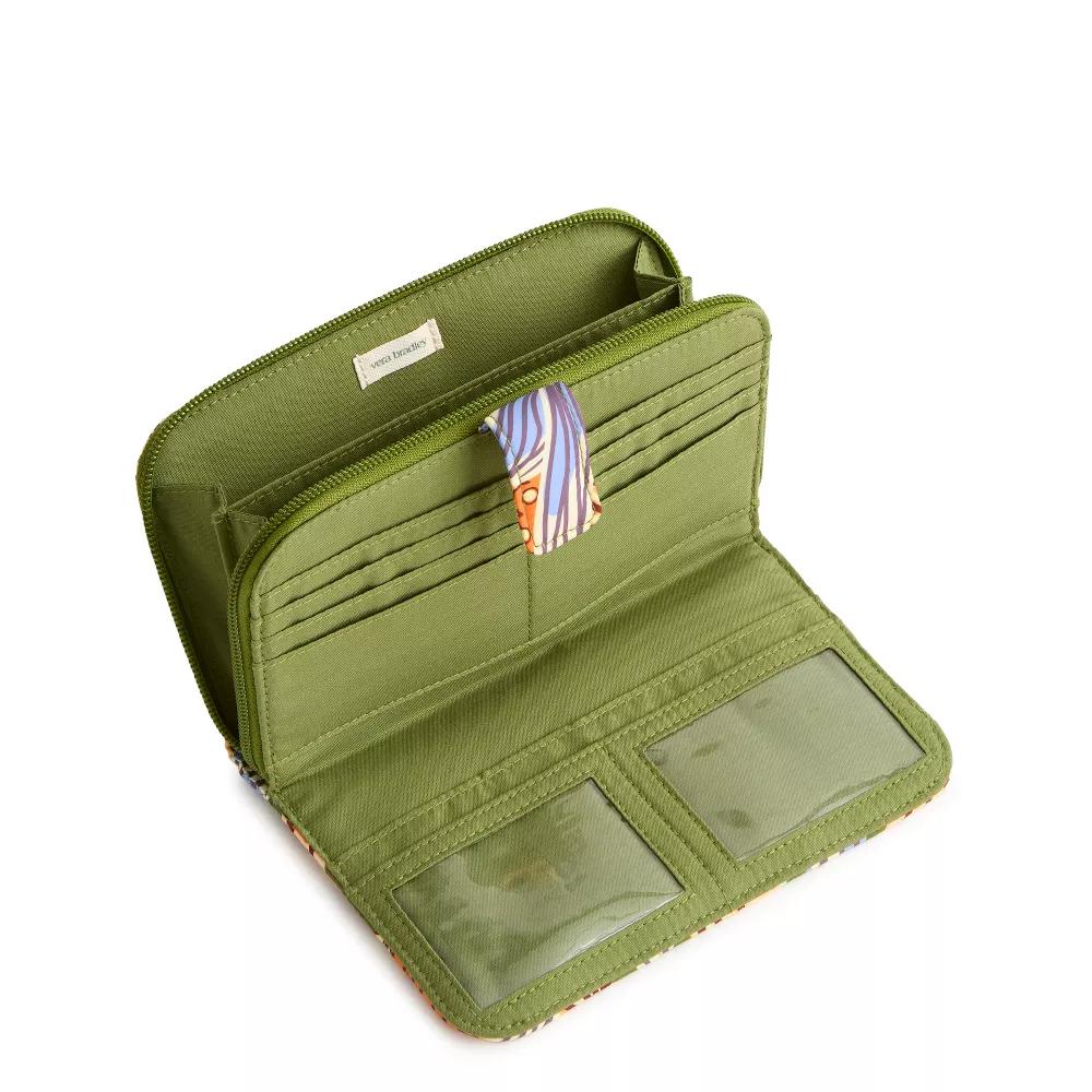 Women's Outlet Ultralight Essential Tab Wallet - Image 7