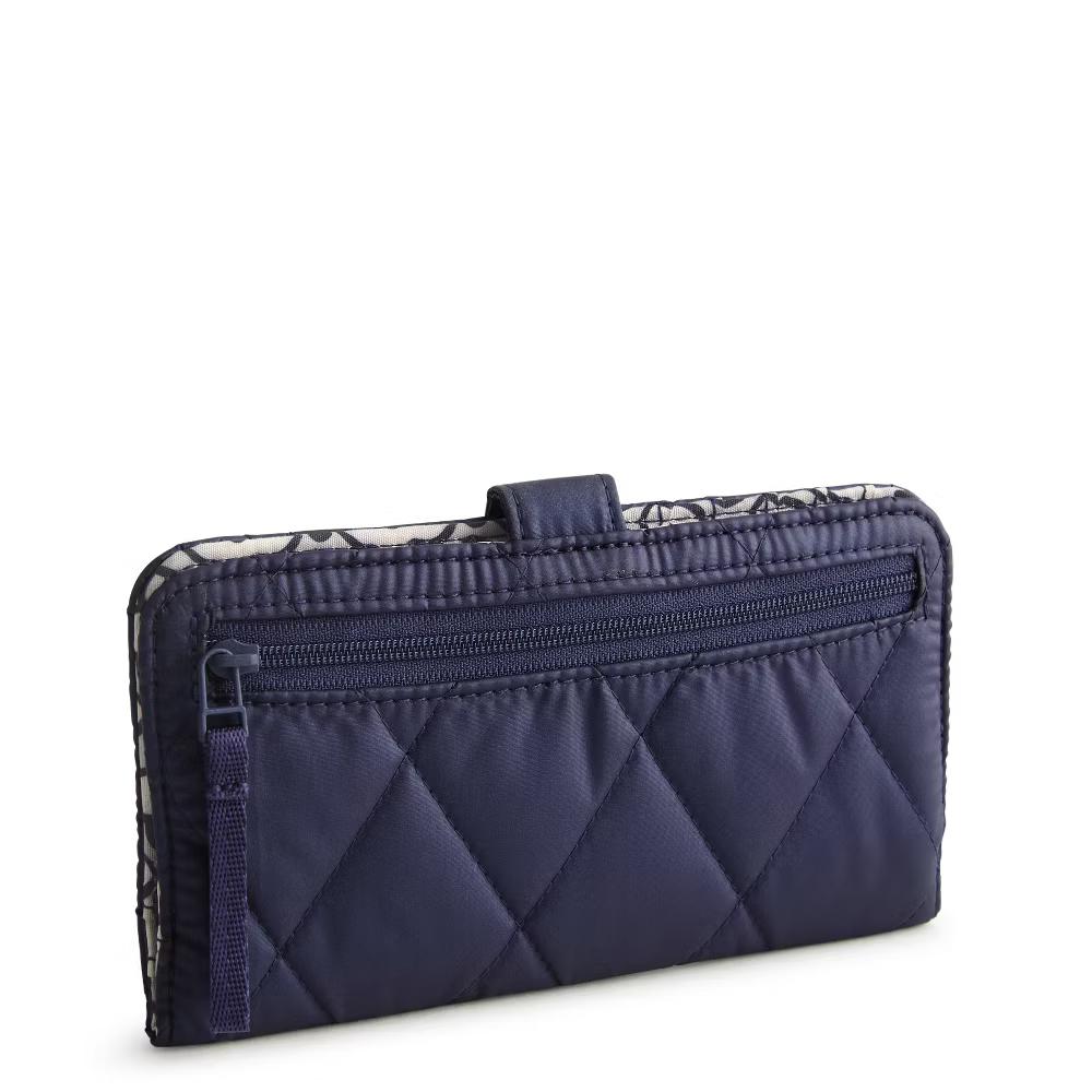 Women's Outlet Ultralight Medium Essential Tab Wallet - Image 13